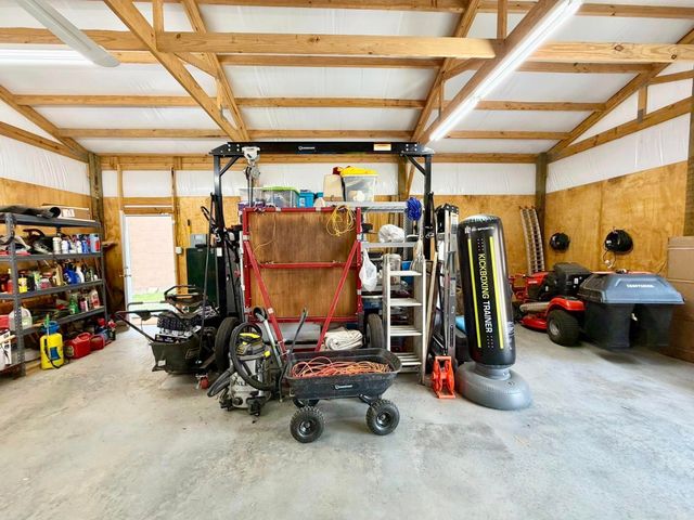 142 Glenwood, Fairfield Bay, AR 72088