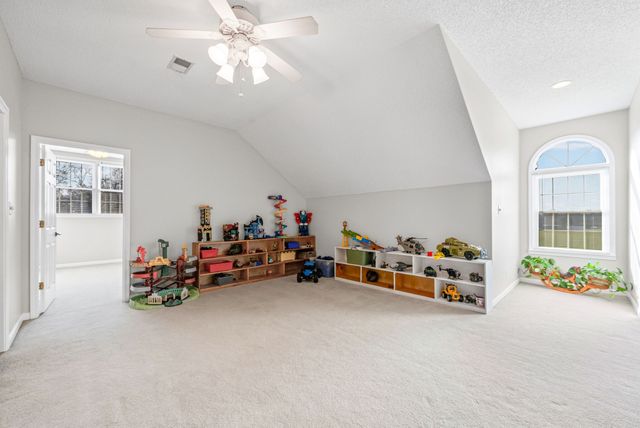 2175 Jim Taylor Rd, Woodlawn, TN 37191