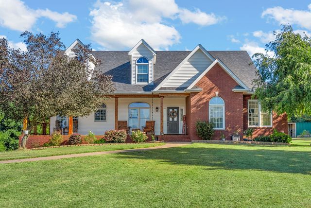 2175 Jim Taylor Rd, Woodlawn, TN 37191