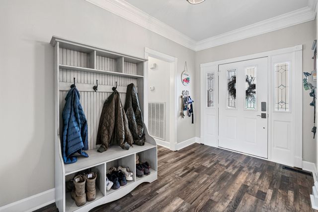 2175 Jim Taylor Rd, Woodlawn, TN 37191