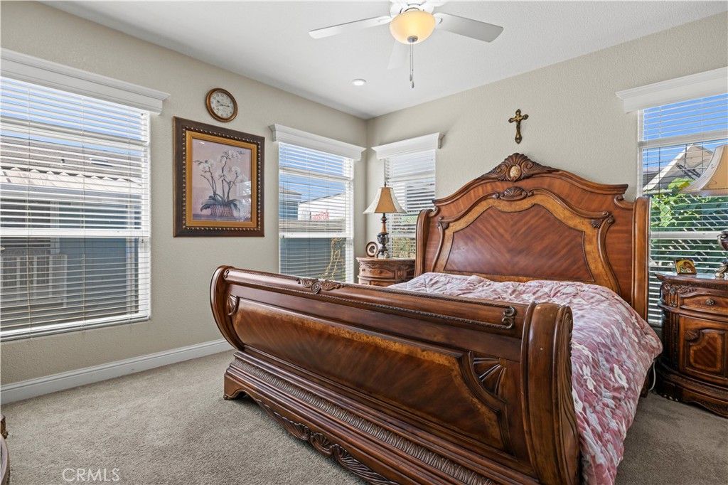 Image 16 of property listing at 21 Walnut Via, Anaheim, CA 92801