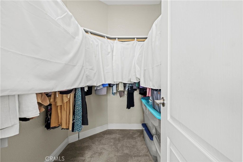 Image 24 of property listing at 21 Walnut Via, Anaheim, CA 92801