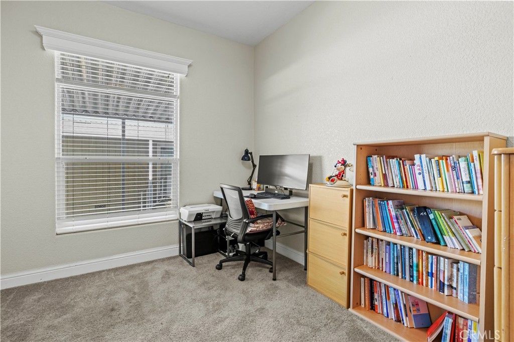 Image 29 of property listing at 21 Walnut Via, Anaheim, CA 92801