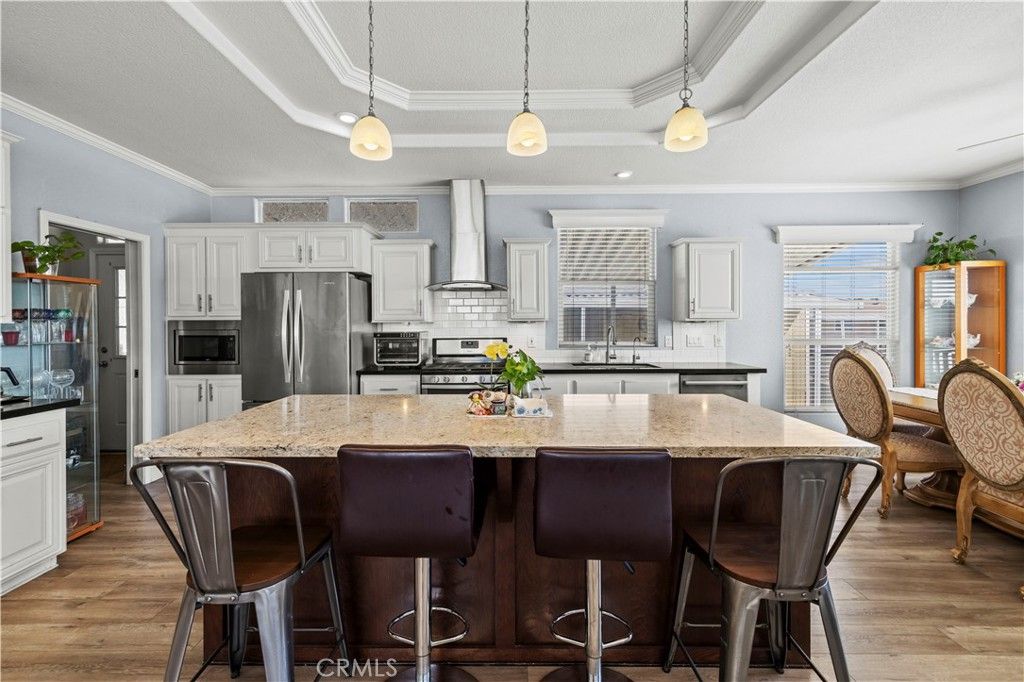Image 3 of property listing at 21 Walnut Via, Anaheim, CA 92801