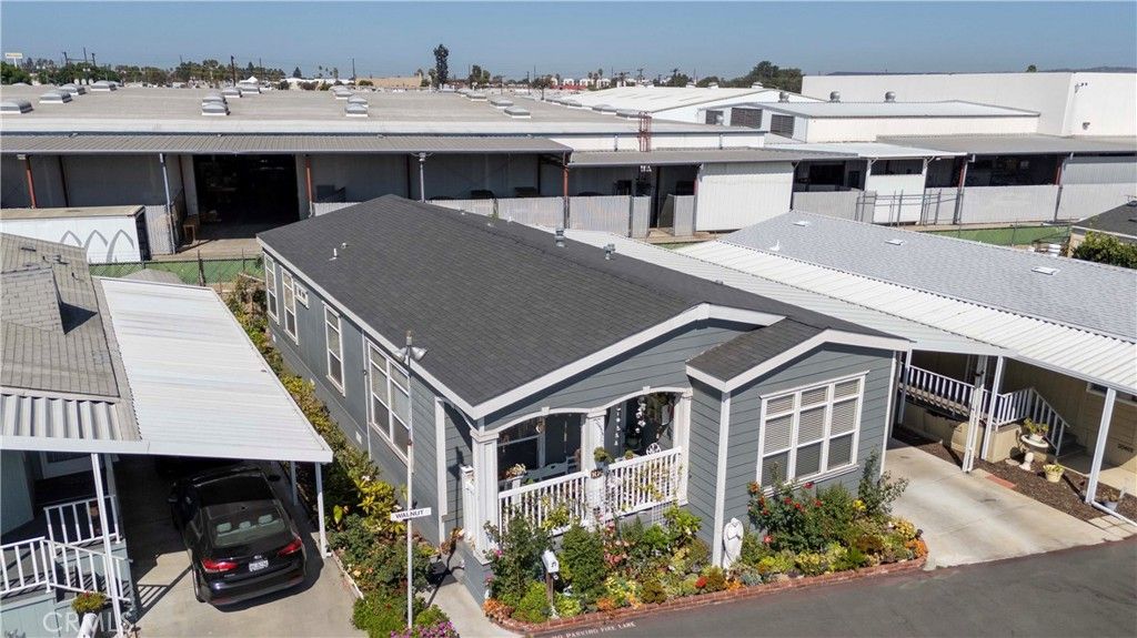 Image 40 of property listing at 21 Walnut Via, Anaheim, CA 92801