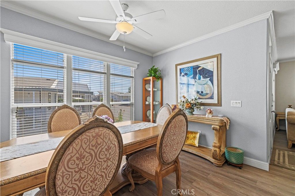 Image 8 of property listing at 21 Walnut Via, Anaheim, CA 92801