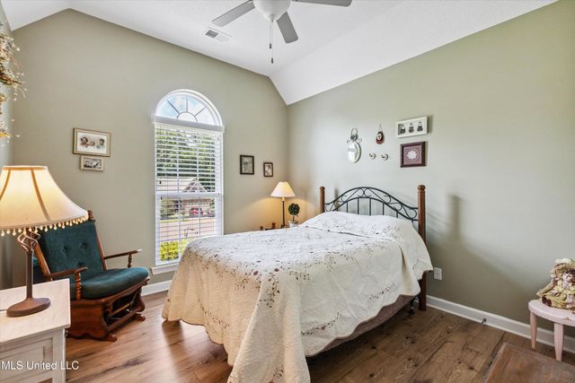 1449 Shetland Drive, Southaven, MS 38671