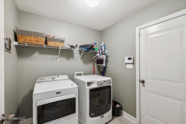 1449 Shetland Drive, Southaven, MS 38671