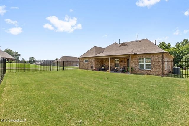 1449 Shetland Drive, Southaven, MS 38671
