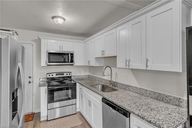 816 Craten RD, Norfolk, VA 23513