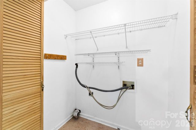 15027 Ashlight Drive, Charlotte, NC 28278