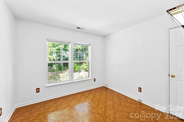 15027 Ashlight Drive, Charlotte, NC 28278