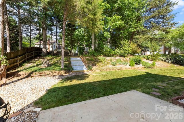 15027 Ashlight Drive, Charlotte, NC 28278