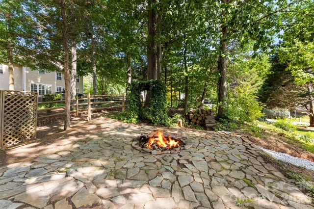 15027 Ashlight Drive, Charlotte, NC 28278