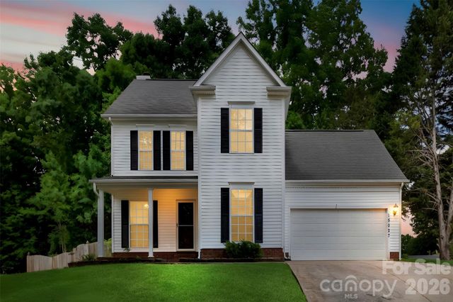 15027 Ashlight Drive, Charlotte, NC 28278