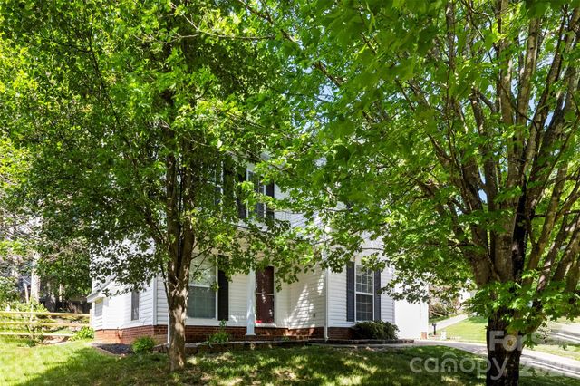 15027 Ashlight Drive, Charlotte, NC 28278