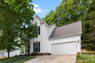 15027 Ashlight Drive, Charlotte, NC 28278