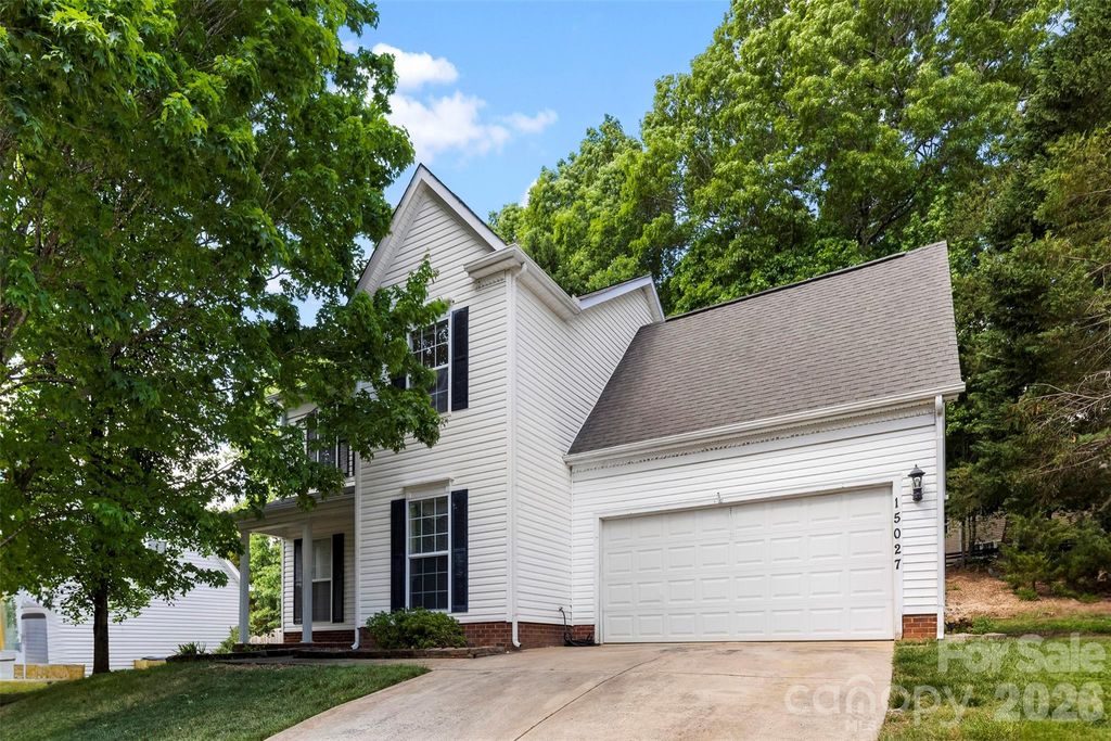 15027 Ashlight Drive, Charlotte, NC 28278
