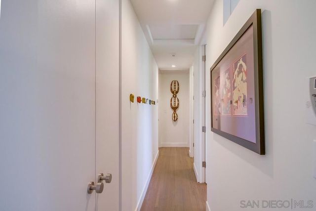 2111 Mergho Impasse, San Diego, CA 92110