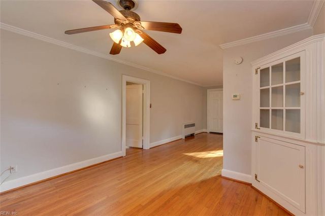 512 Kemp LN, Chesapeake, VA 23325
