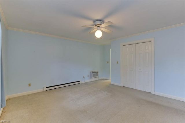 512 Kemp LN, Chesapeake, VA 23325