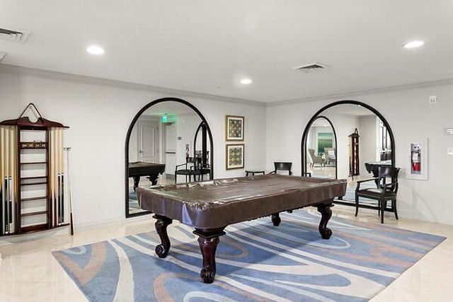 100 N Birch Road, Fort Lauderdale, FL 33304