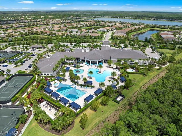 28699 Sicily LOOP, Bonita Springs, FL 34135