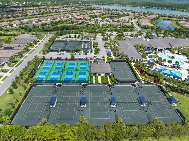 28699 Sicily LOOP, Bonita Springs, FL 34135