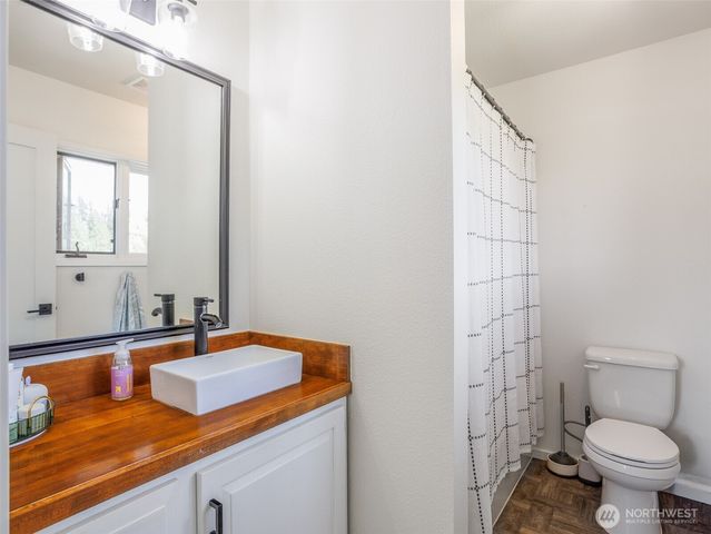 15620 143rd Avenue SE, Yelm, WA 98597