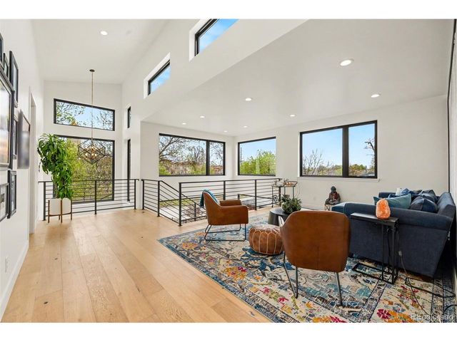 1275 S Steele St, Denver, CO 80210