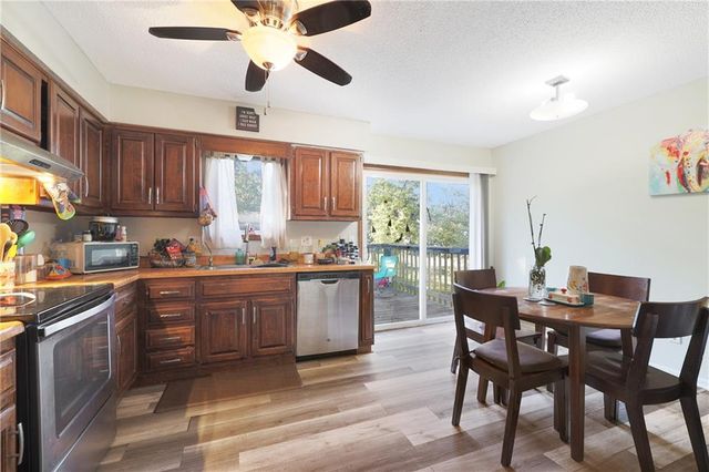 2405 Pearson Circle, Harrisonville, MO 64701