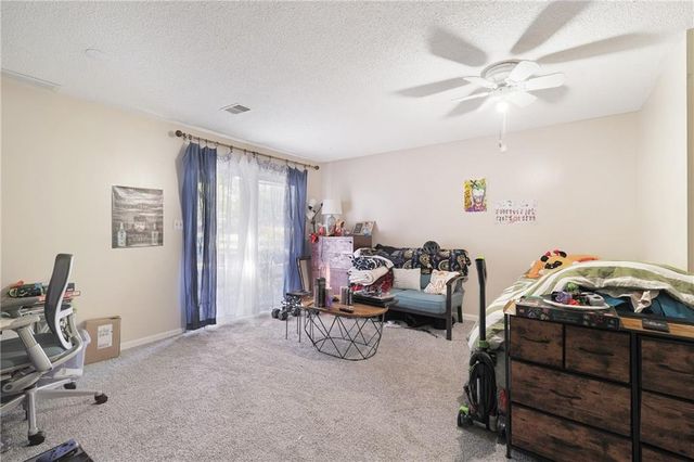 2405 Pearson Circle, Harrisonville, MO 64701