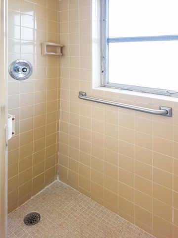 24 Abbey Lane 301, Delray Beach, FL 33446