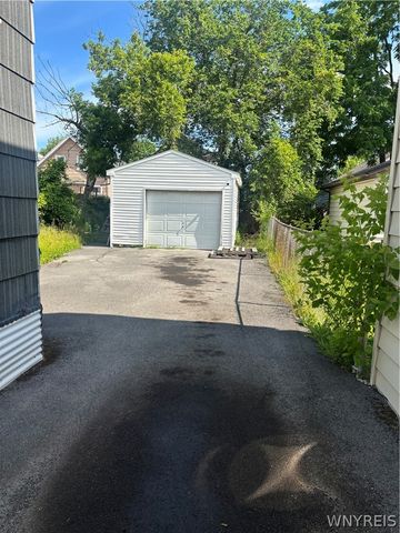 414 Shirley Avenue, Buffalo, NY 14215