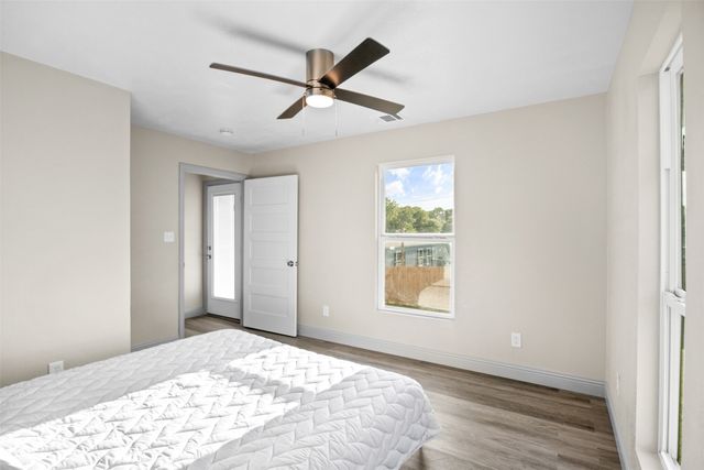 5702 Arkansas Trail, Granbury, TX 76048
