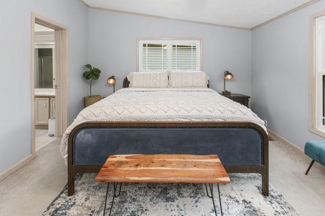 7637 Johnny Crow Rd, Lyles, TN 37098