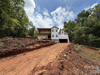 399 Huntington Woods Street SE, Lenoir, NC 28645
