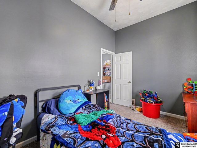 2336 S 10 Street, Omaha, NE 68108