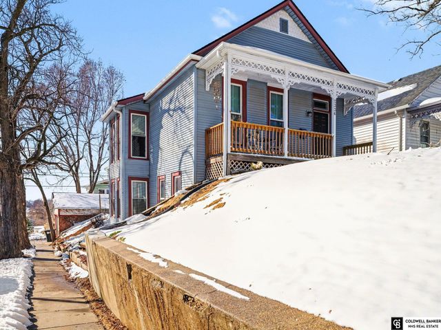 2336 S 10 Street, Omaha, NE 68108