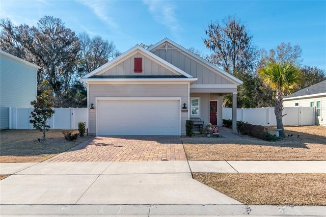 1686 NW 44TH COURT ROAD, Ocala, FL 34482