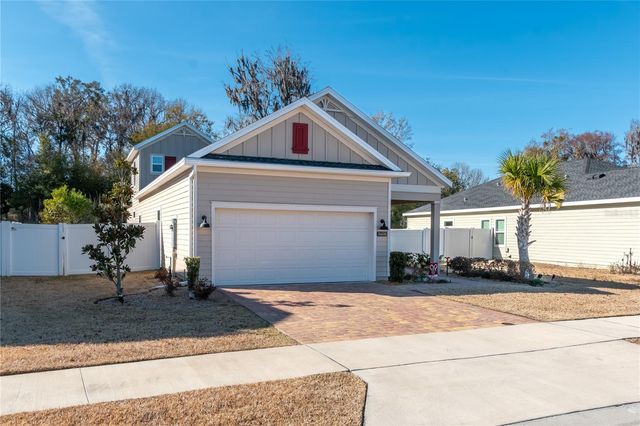 1686 NW 44TH COURT ROAD, Ocala, FL 34482