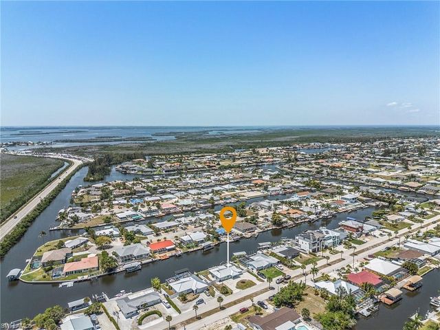 12139 Matlacha BLVD, Matlacha Isles, FL 33991