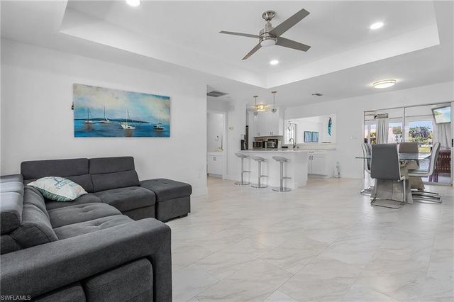 12139 Matlacha BLVD, Matlacha Isles, FL 33991