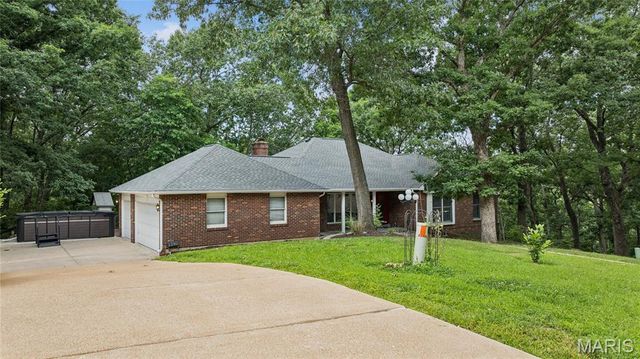 2792 Riebold Circle, Arnold, MO 63010