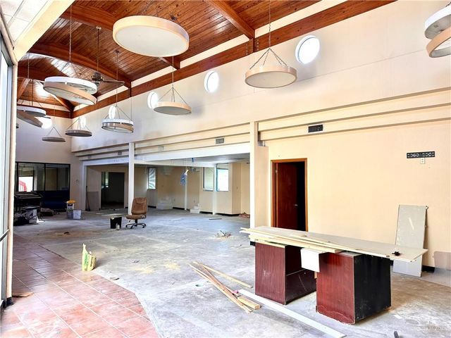 1401 W Polk Avenue, Pharr, TX 78577