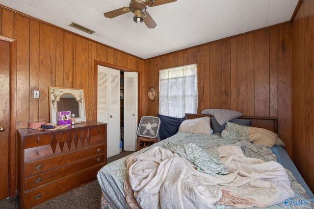 35 Baptist Camp Road, Guntersville, AL 35976