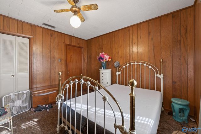 35 Baptist Camp Road, Guntersville, AL 35976