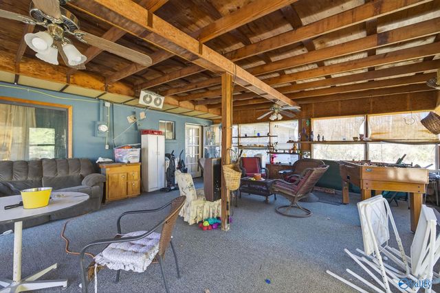 35 Baptist Camp Road, Guntersville, AL 35976