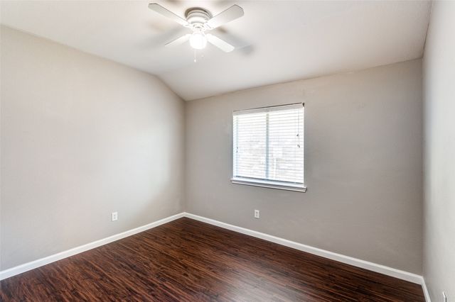 220 Stampede Street, Waxahachie, TX 75165