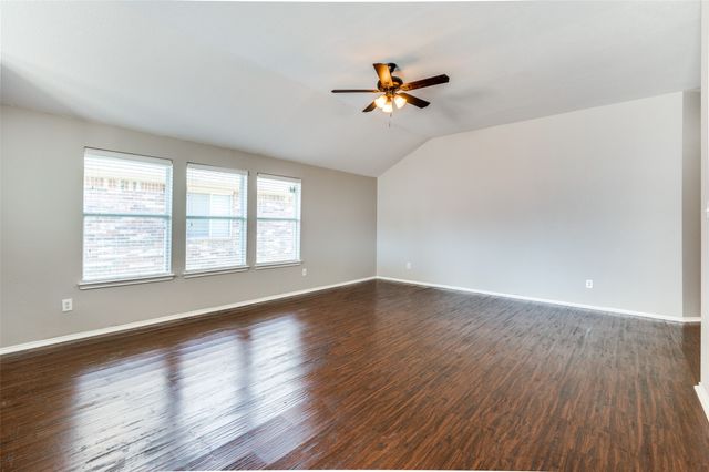 220 Stampede Street, Waxahachie, TX 75165